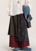 Well Tailored Pants with a Graceful Silhouette