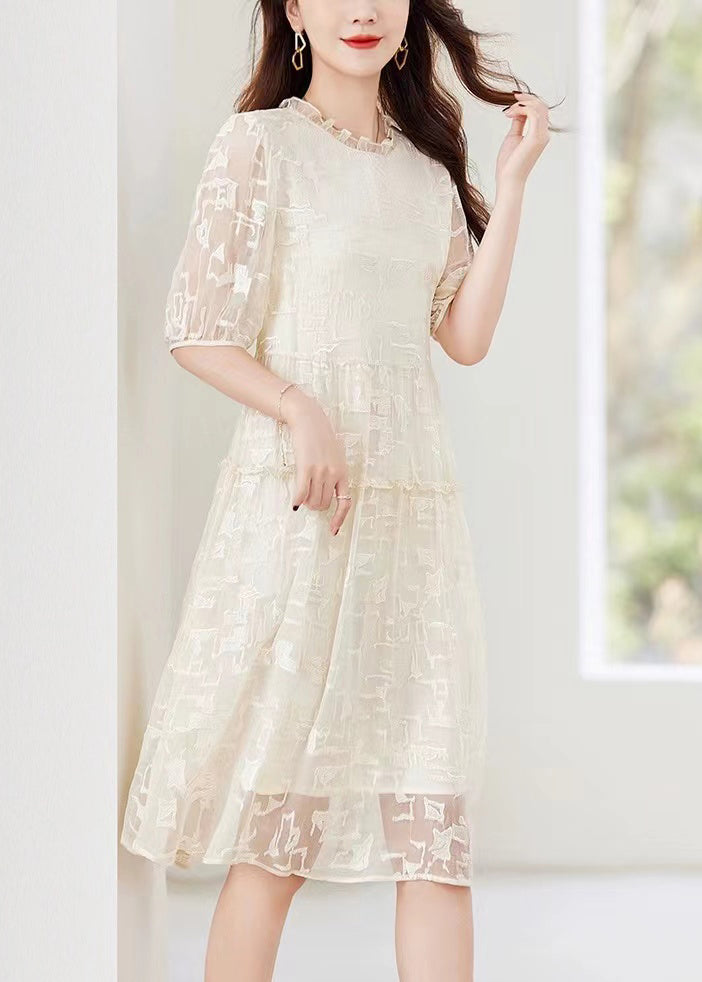 Classic Vintage Dress with a Flattering Fit