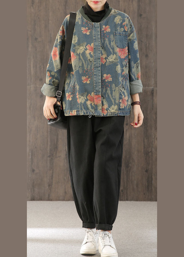 Classic Vintage & Enduringly Stylish Coat