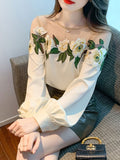 Effortlessly Elegant Blouse with a Timeless Design