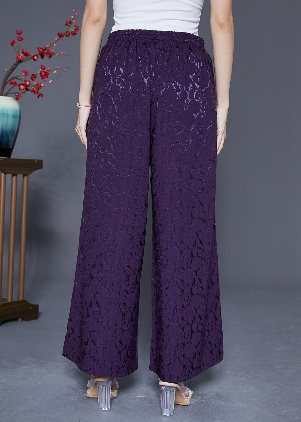 Beautifully Finished Pants in a Timeless Design