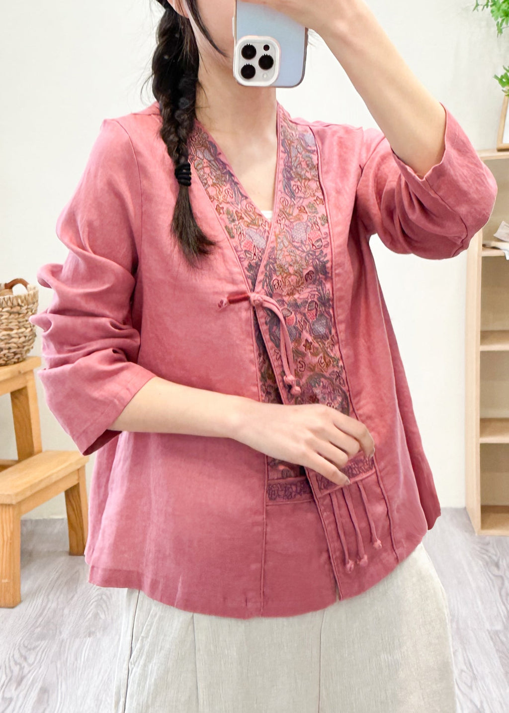 Gracefully Styled Shirt for Any Occasion