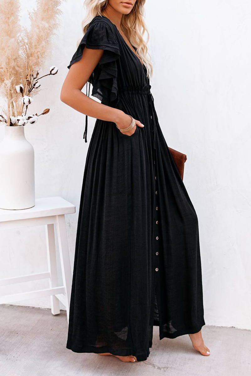 Sophisticated Dress with a Clean Classic Look
