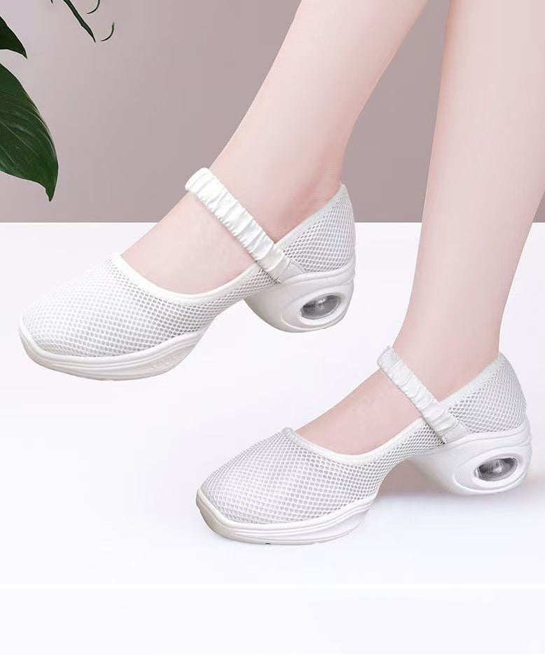 Graceful Orthopedic Shoes for Modern Look