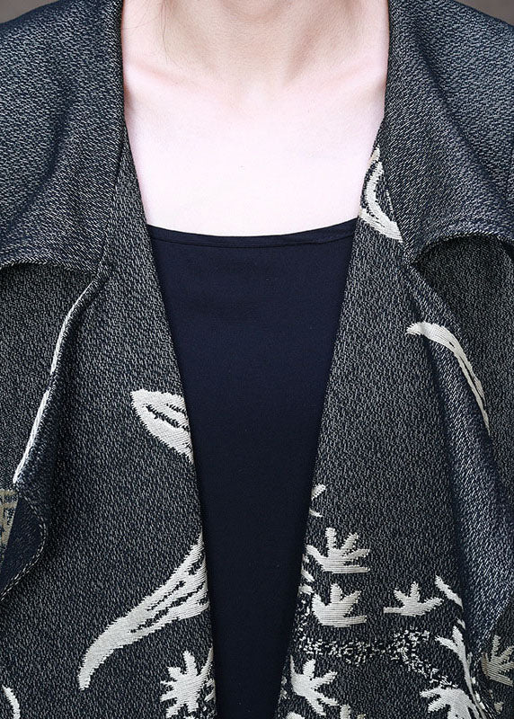 Effortlessly Elegant Coat with a Timeless Design