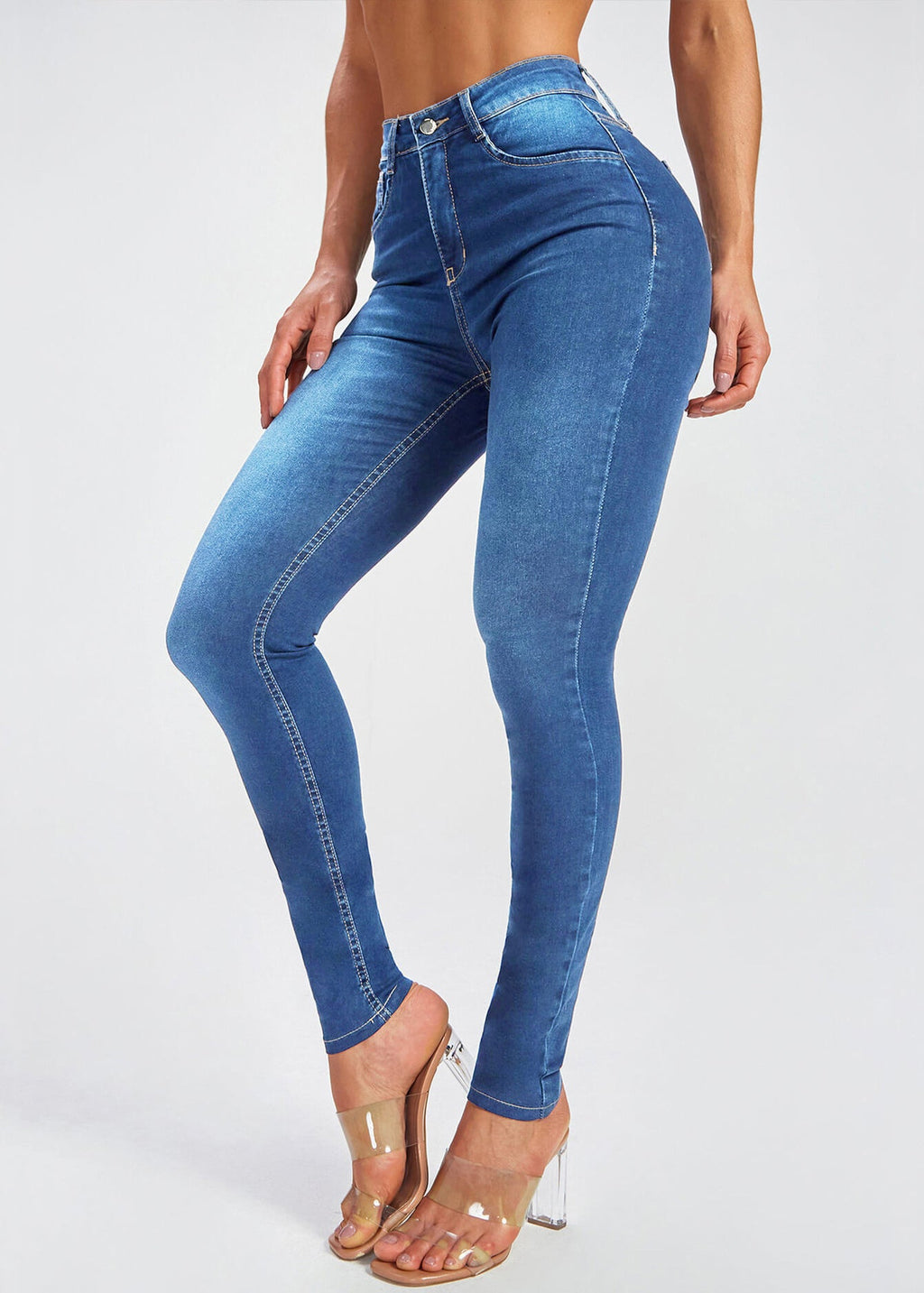 Classic Vintage Pants with a Flattering Fit