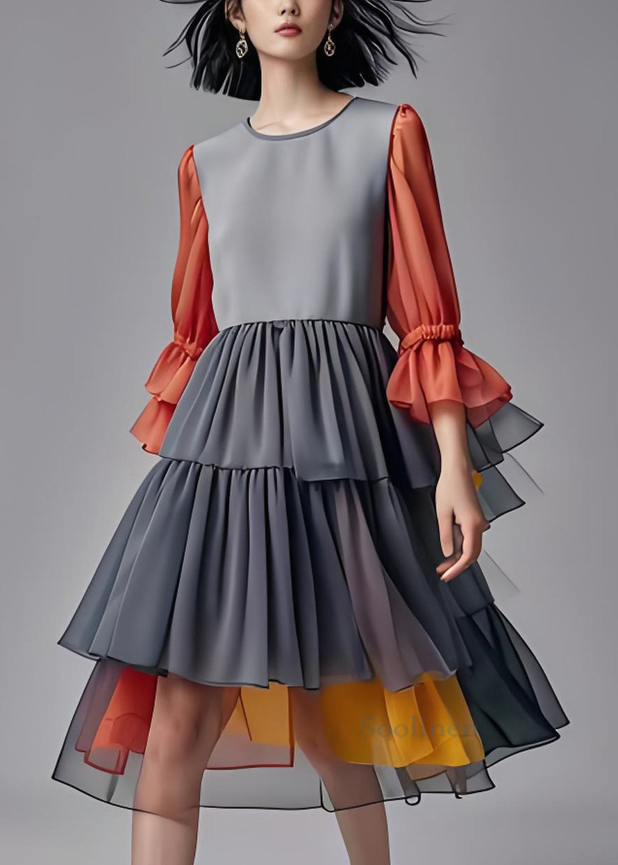 Well Tailored Dress with a Graceful Silhouette