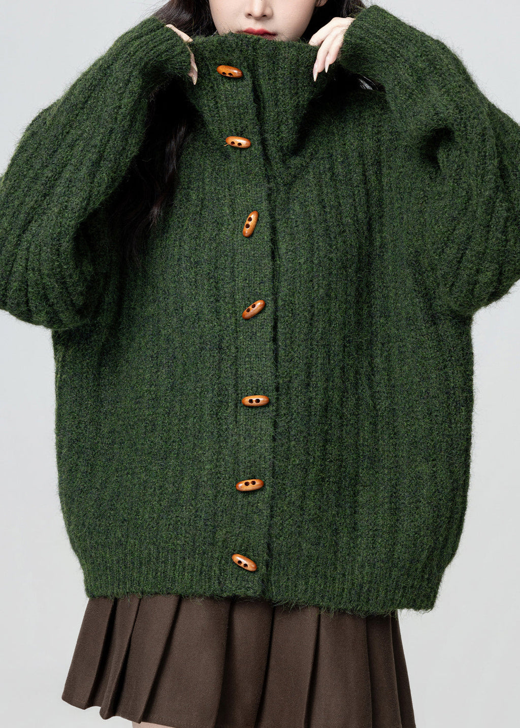 Effortlessly Elegant Coat with a Timeless Design