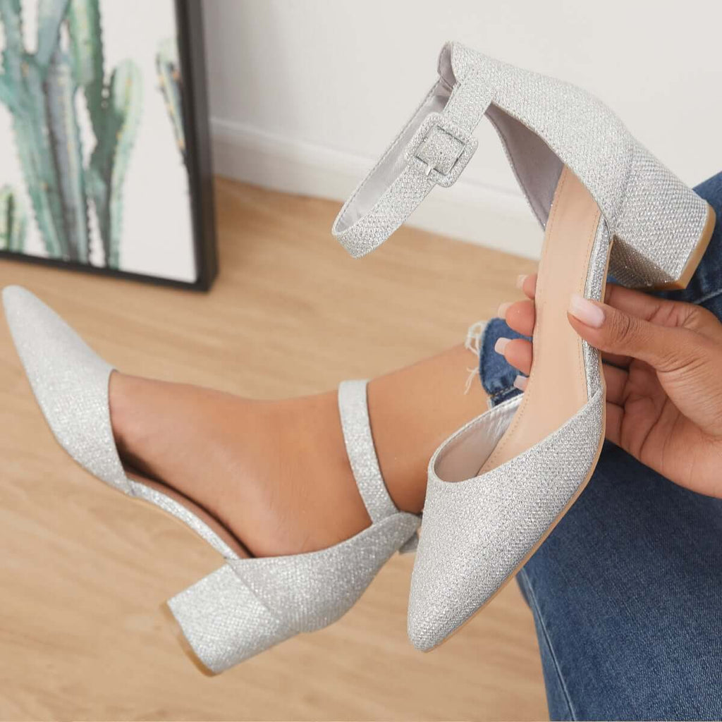 Graceful Orthopedic Pumps for Modern Look