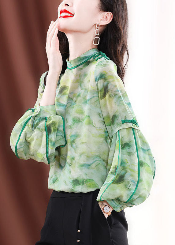 Effortlessly Elegant Shirt with a Timeless Design