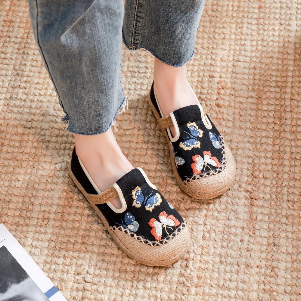 Chic Orthopedic Shoes with Unique Design