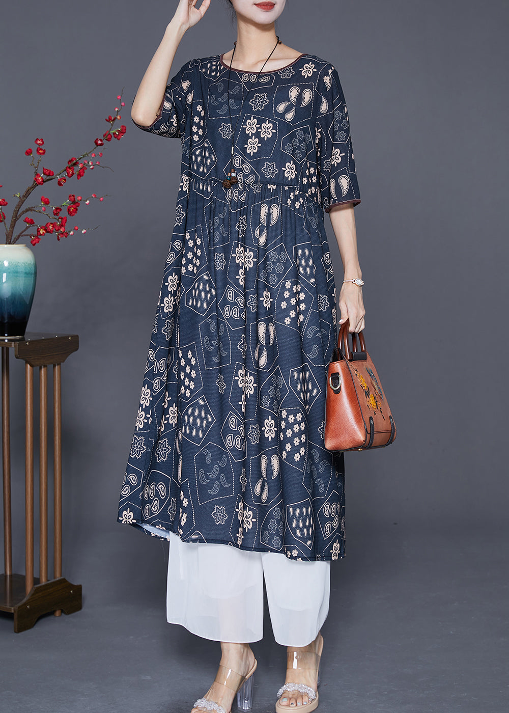 Classic Vintage & Enduringly Stylish Dress