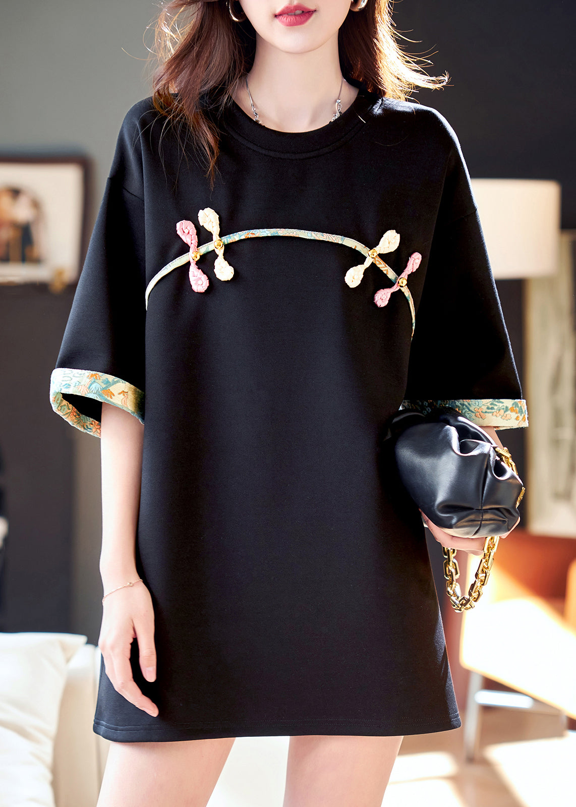 Elegantly Styled Shirt for Everyday Wear