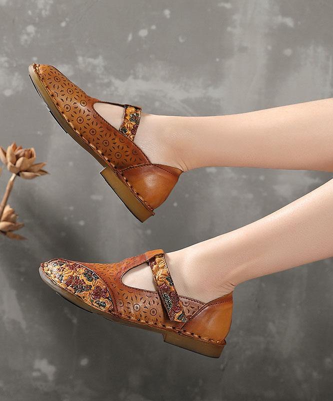 Graceful Orthopedic Flats for Modern Look
