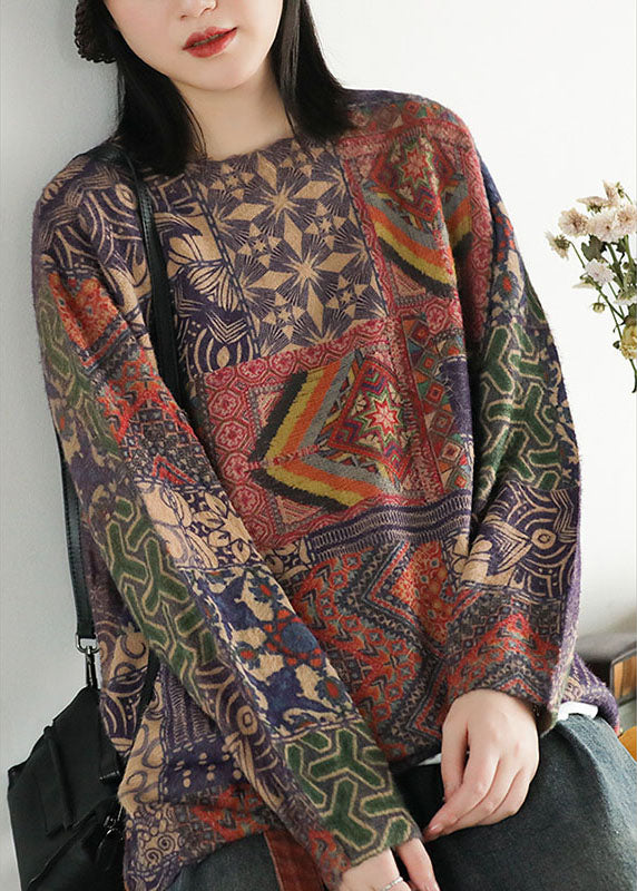 Well Tailored Sweater with a Graceful Silhouette