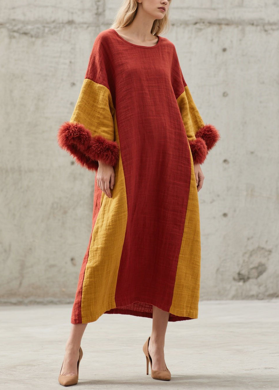Well Tailored Dress with a Graceful Silhouette
