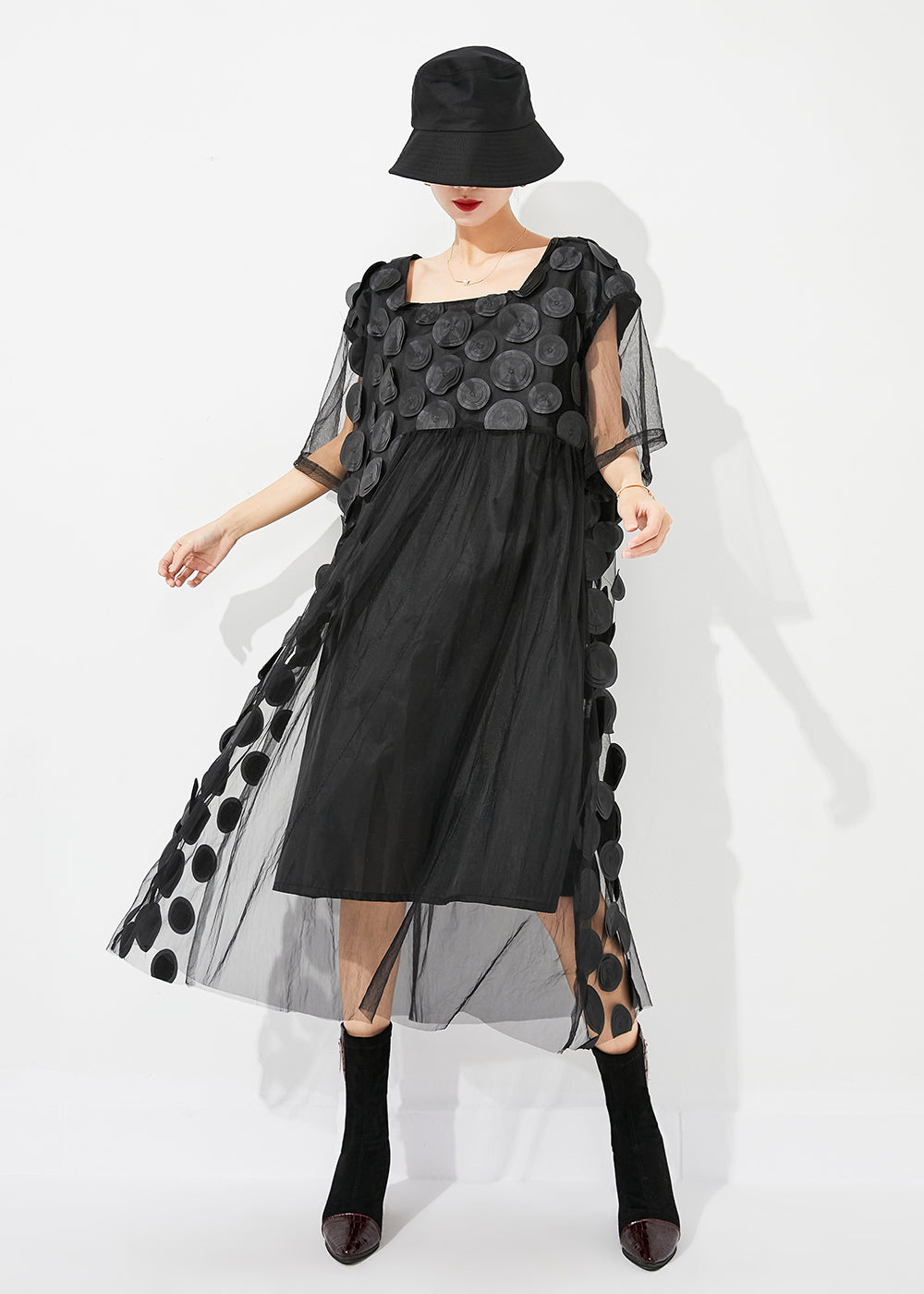 Classic Vintage Dress with a Flattering Fit