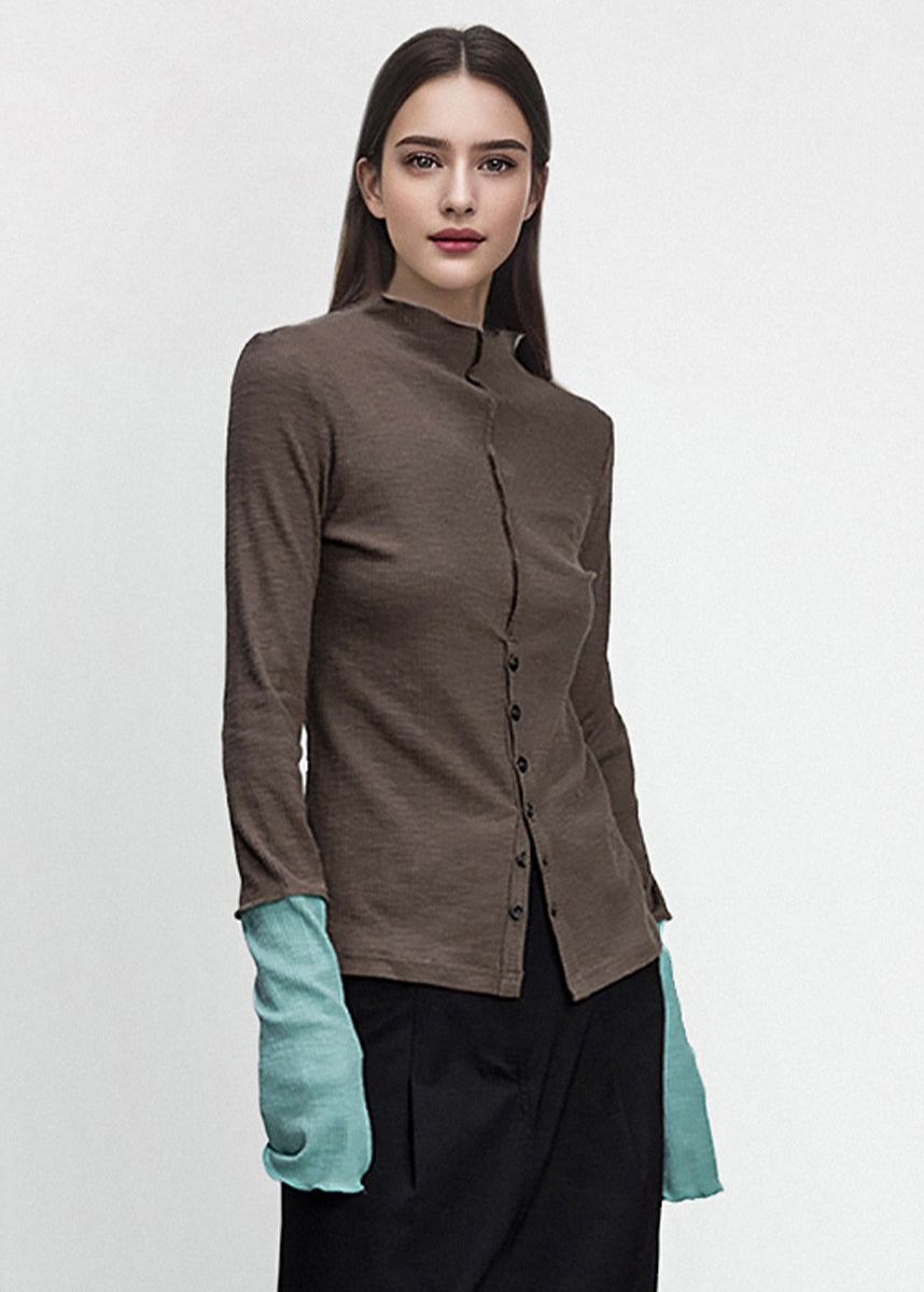 Well Tailored Shirt with a Graceful Silhouette