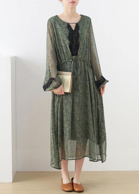 A Vintage Style Dress with Delicate Timeless Details