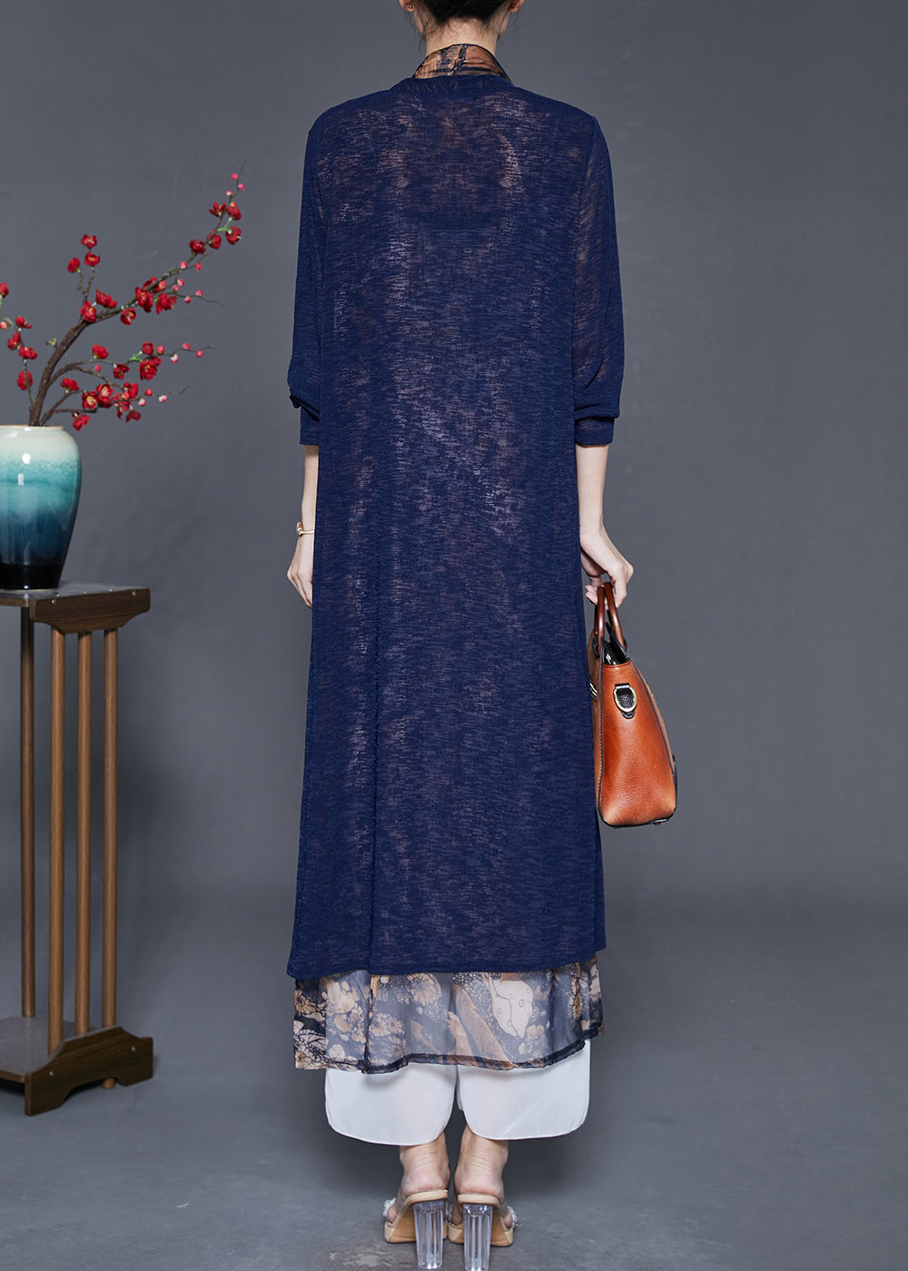 Gracefully Styled Cardigan for Any Occasion