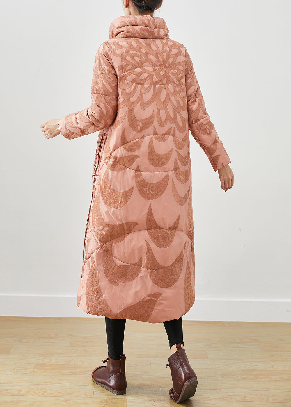 Beautifully Finished Coat in a Timeless Design