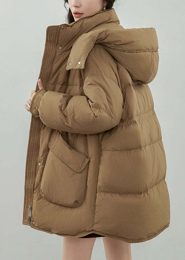 Well Tailored Coat with a Graceful Silhouette