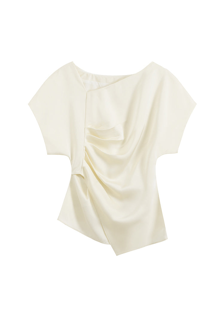 Effortlessly Elegant Top with a Timeless Design