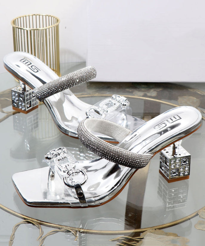 Graceful Orthopedic Sandals for Modern Look