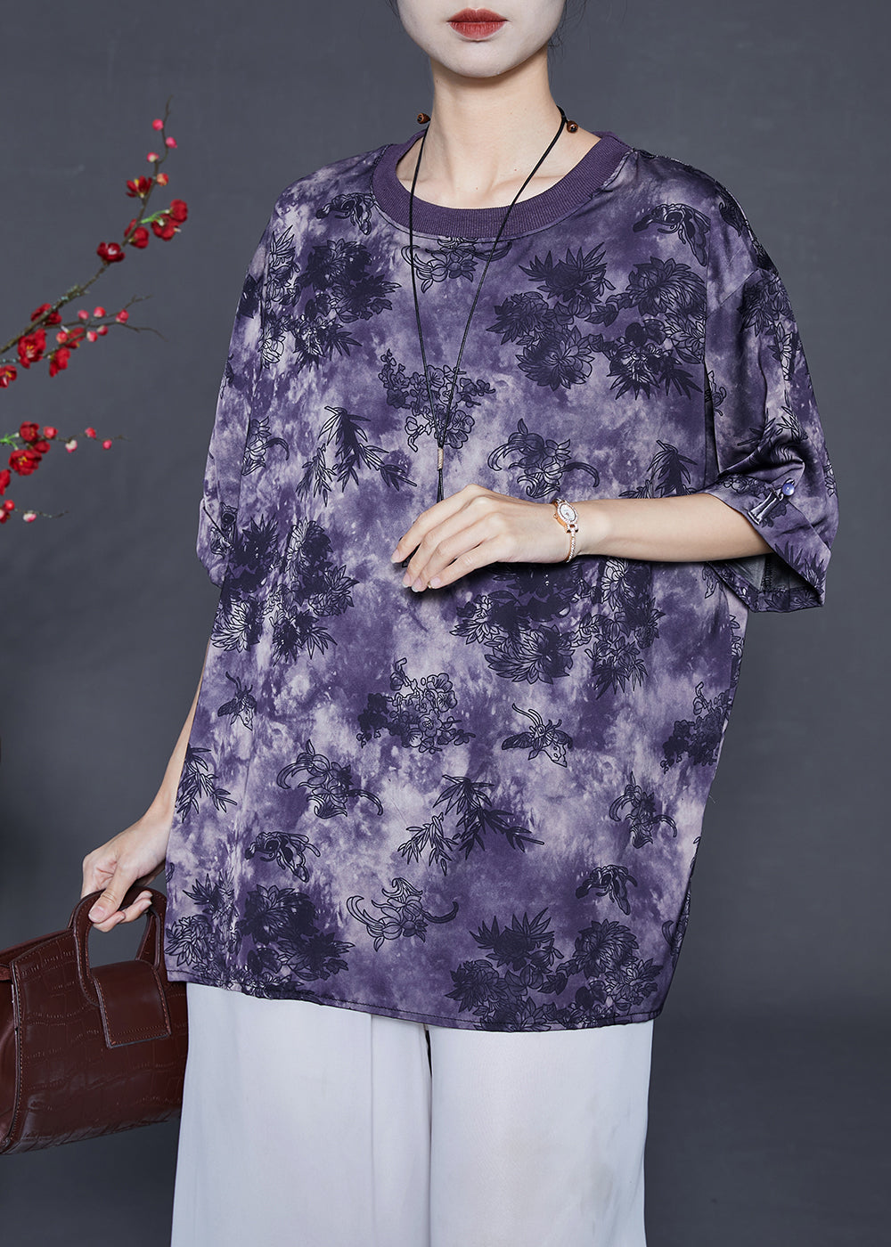 Beautifully Finished Top in a Timeless Design