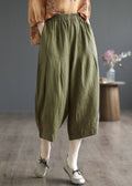 Effortlessly Elegant Pants with a Timeless Design