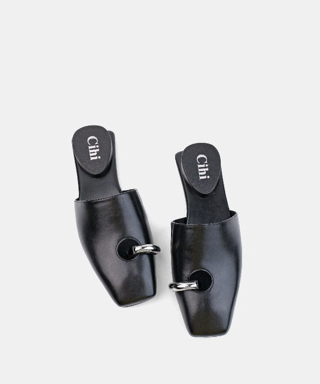 Graceful Orthopedic Sandals for Modern Look