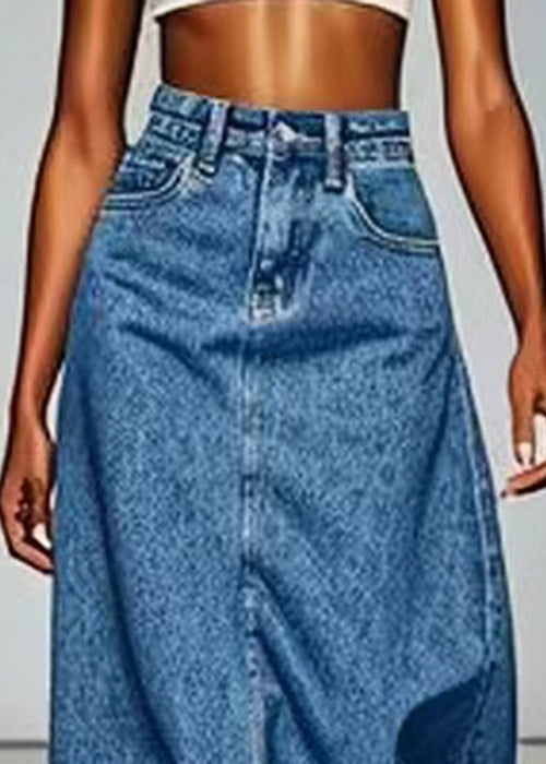 Sophisticated Garment with a Clean Classic Look