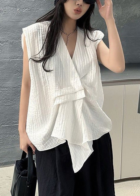 Beautifully Finished Garment in a Timeless Design