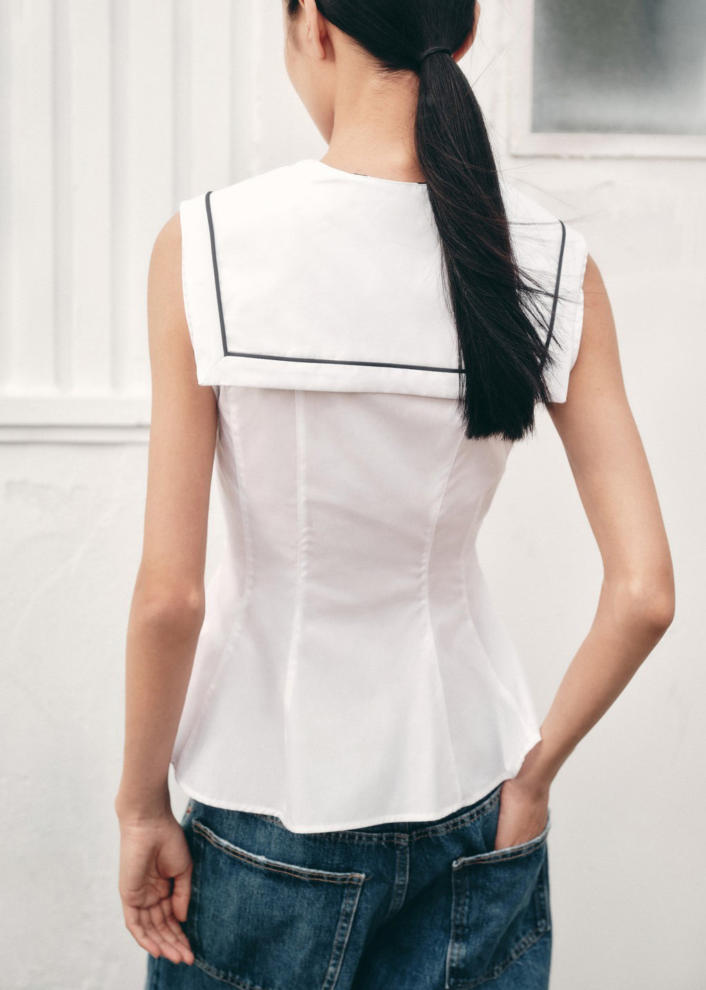 Gracefully Styled Shirt for Any Occasion