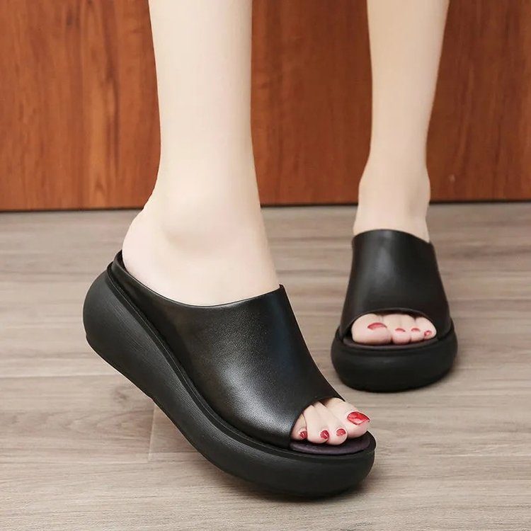 Beautifully Crafted Orthopedic Sandals
