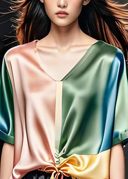 Well Tailored Top with a Graceful Silhouette