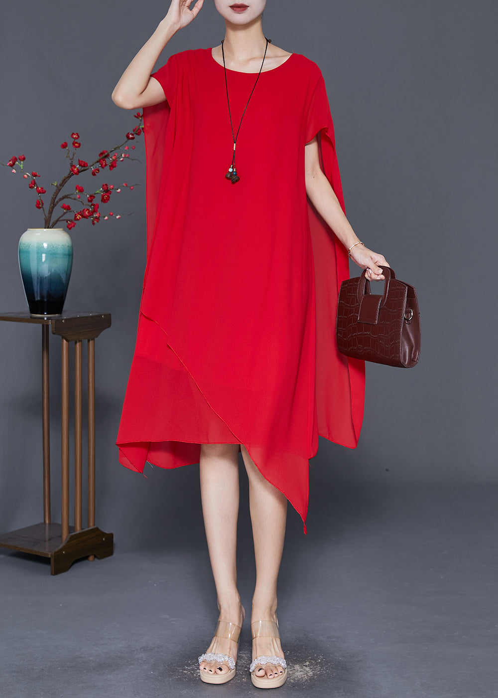 Sophisticated Dress with a Clean Classic Look