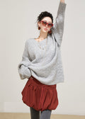 Well Tailored Sweater with a Graceful Silhouette