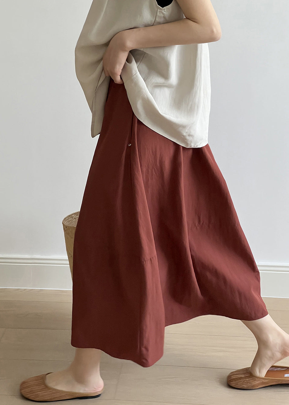 Effortlessly Elegant Garment with a Timeless Design