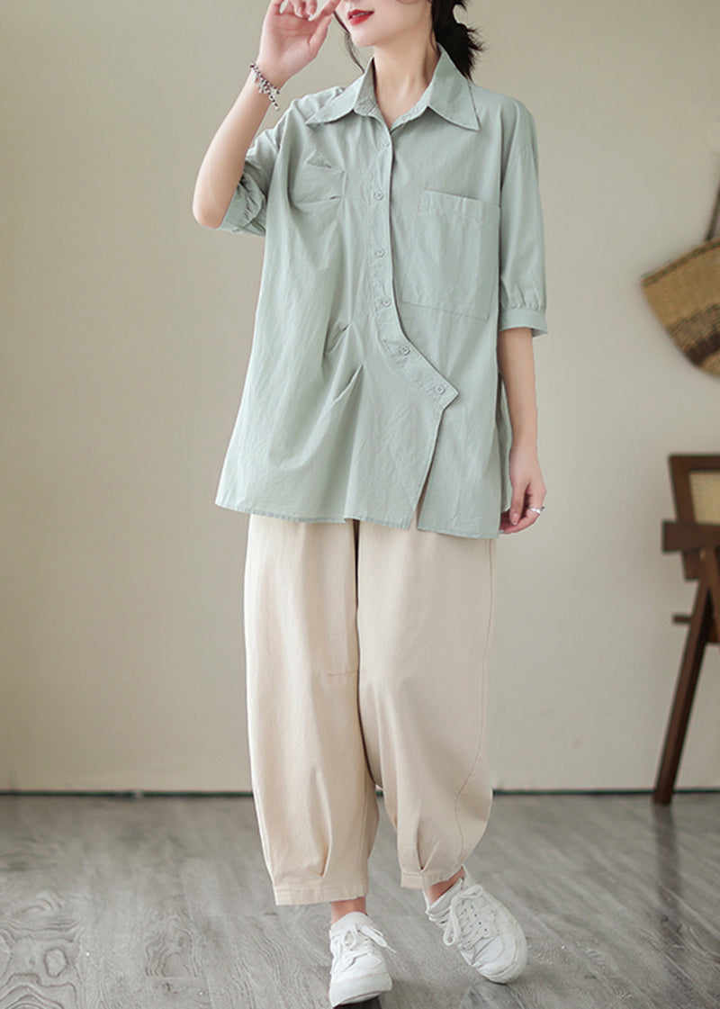 Sophisticated Blouse with a Clean Classic Look