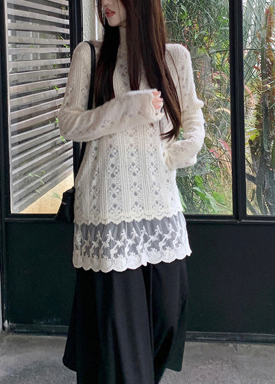 Effortlessly Elegant Sweater with a Timeless Design