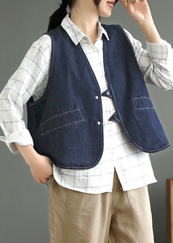Effortlessly Elegant Coat with a Timeless Design