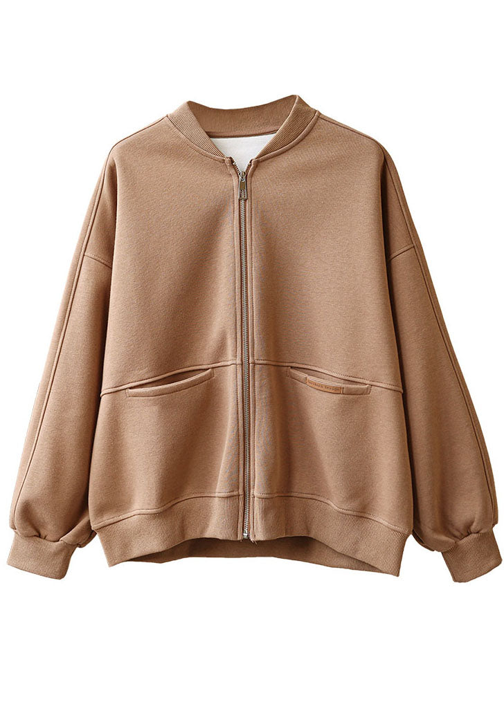 Well Tailored Coat with a Graceful Silhouette
