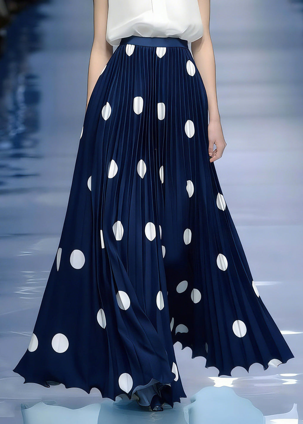 Effortlessly Elegant Garment with a Timeless Design