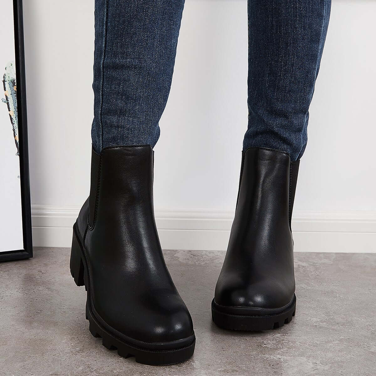 Graceful Orthopedic Boots for Modern Look
