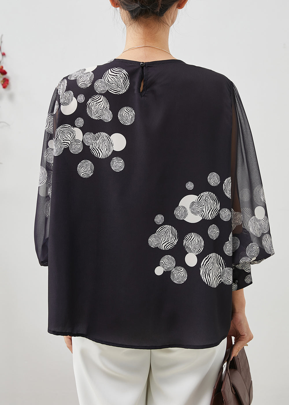 Classic Vintage Top with a Flattering Fit