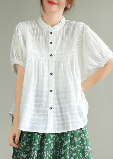 Well Tailored Blouse with a Graceful Silhouette
