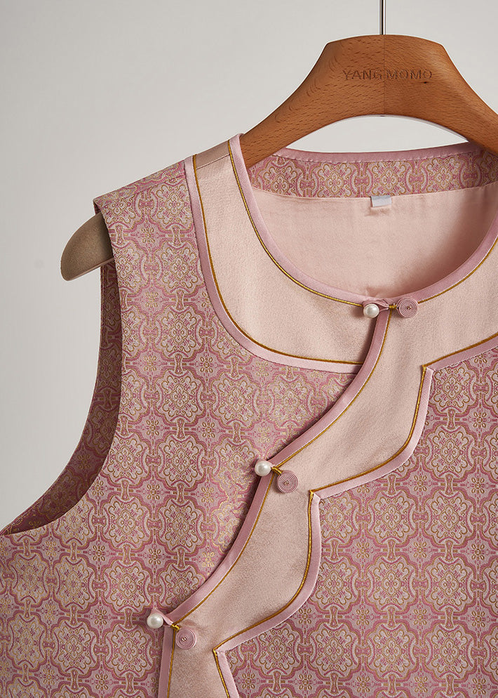 Elegantly Styled Garment for Everyday Wear