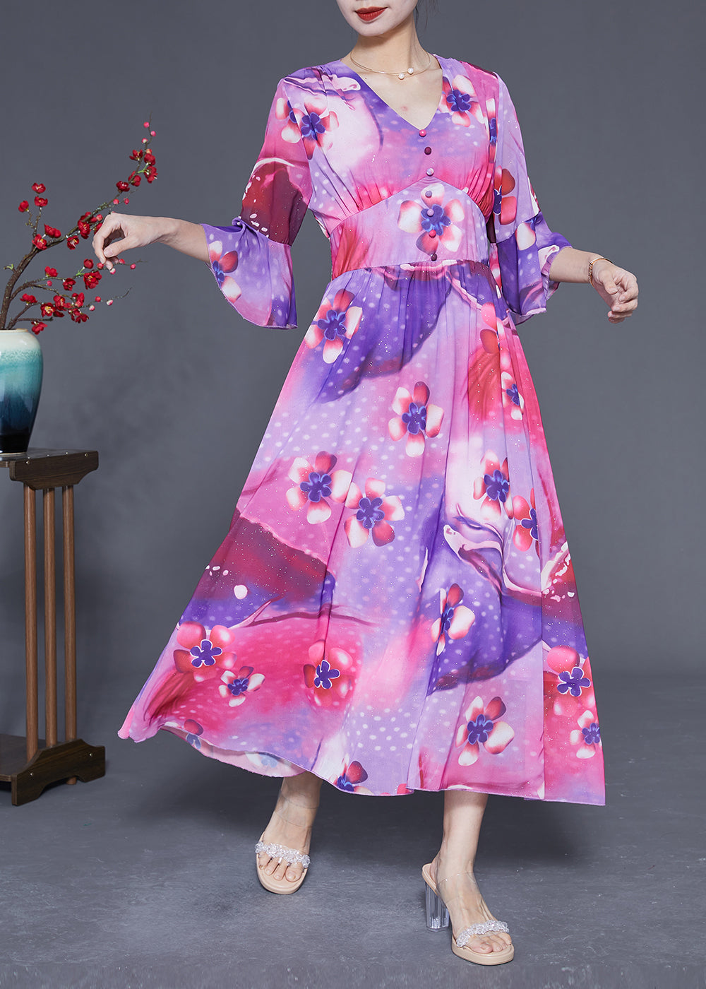 Beautifully Crafted Dress in a Classic Style