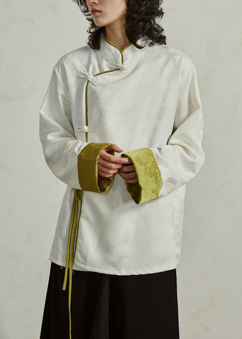 Classic Vintage & Enduringly Stylish Top